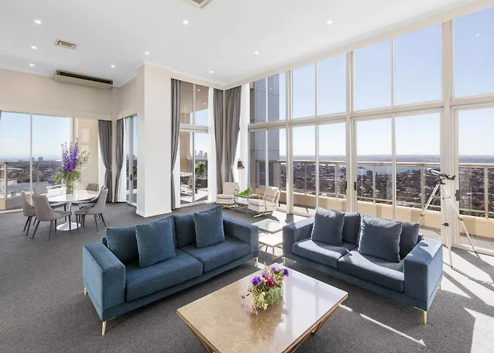 Meriton Suites Bondi Junction Sydney